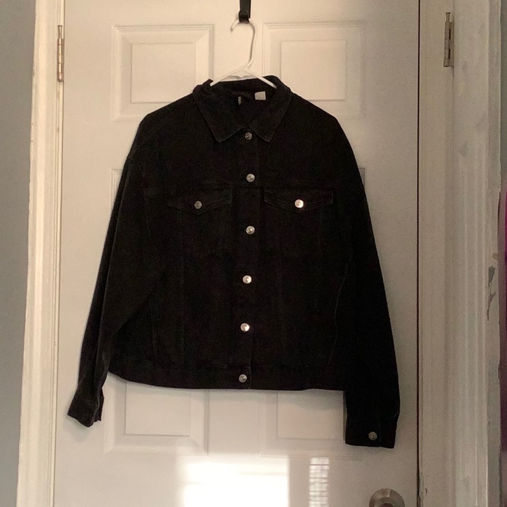 ✨H&M Denim Jacket ✨